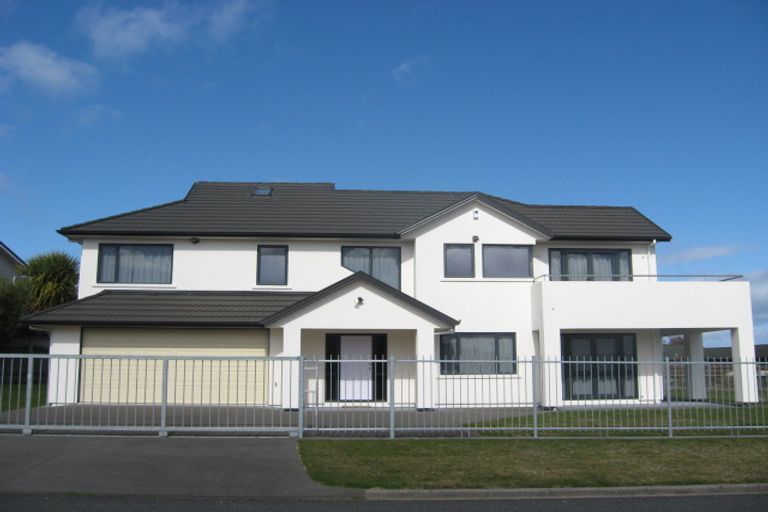 Photo of property in 1 Marlow Grove, Wharewaka, Taupo, 3330