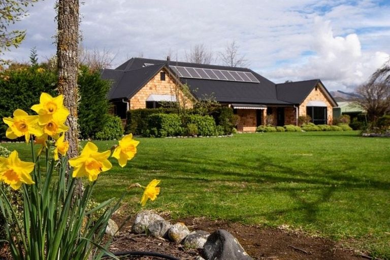 Photo of property in 4 Cooper Street, Wairau Valley, Blenheim, 7271