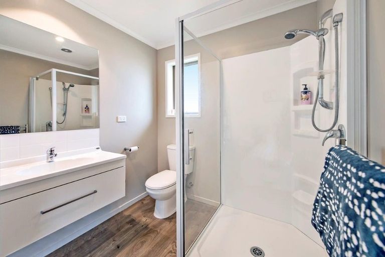 Photo of property in 26 Shillingford Boulevard, Rolleston, 7615