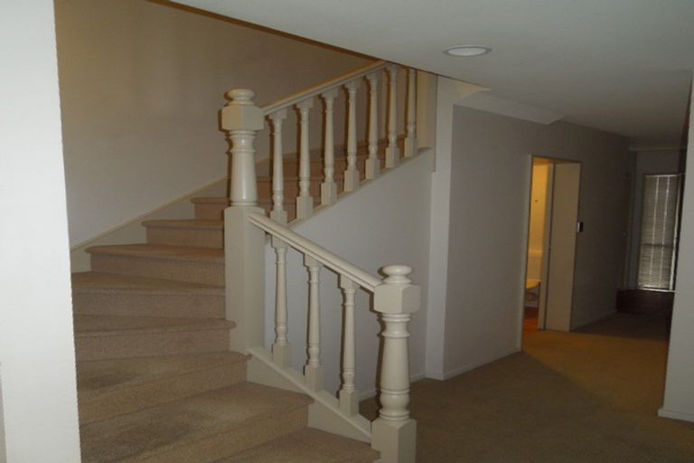 Photo of property in 11/103 Swanson Road, Henderson, Auckland, 0610