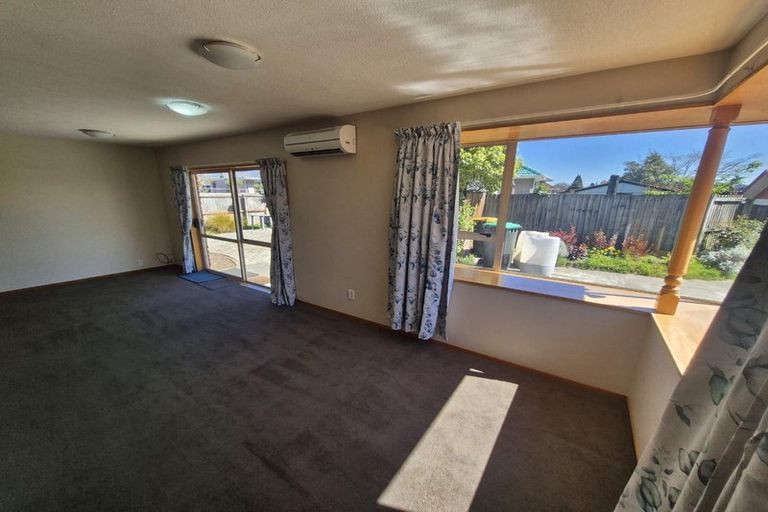 Photo of property in 27a De Havilland Street, Hornby, Christchurch, 8042
