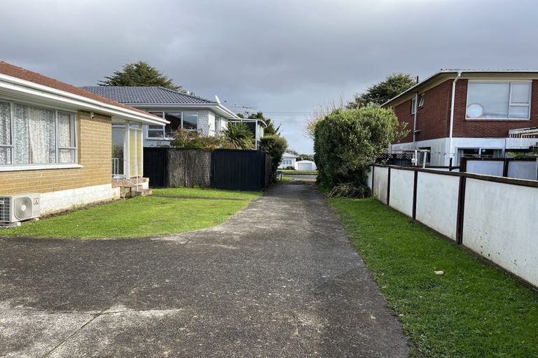 Photo of property in 3/73 Moana Avenue, One Tree Hill, Auckland, 1061