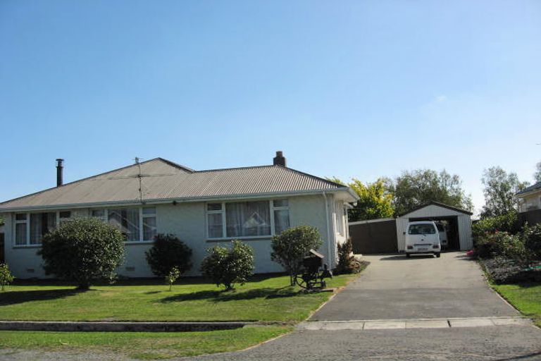 Photo of property in 4 Spring Place, Leeston, 7632