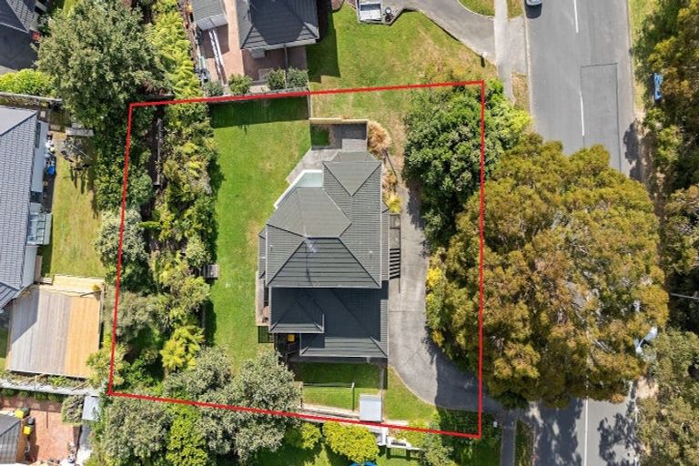 Photo of property in 69 Joseph Banks Drive, Whitby, Porirua, 5024