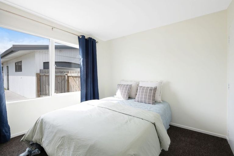Photo of property in 3 Dennis Grove, Paraparaumu Beach, Paraparaumu, 5032
