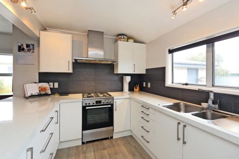 Photo of property in 211 Park Road North, Parkvale, Hastings, 4122