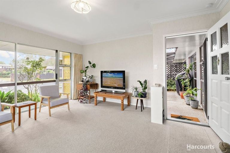 Photo of property in 38 Carlton Crescent, Te Kamo, Whangarei, 0112