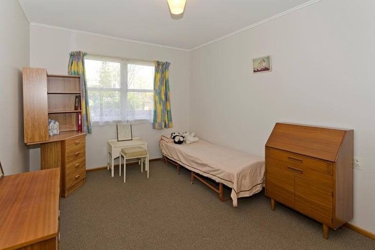 Photo of property in 30 Edinburgh Avenue, Rosehill, Papakura, 2113