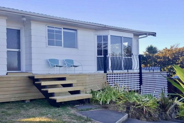 Photo of property in 35 Hua Street, Bell Block, New Plymouth, 4312
