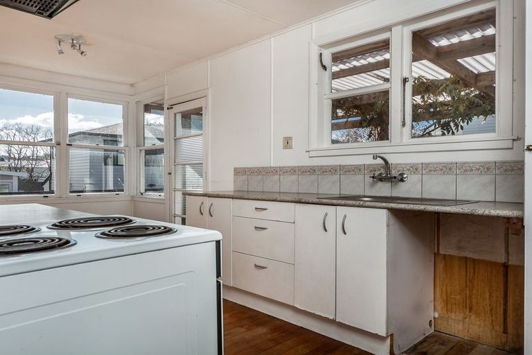 Photo of property in 104a Lake Road, Belmont, Auckland, 0622