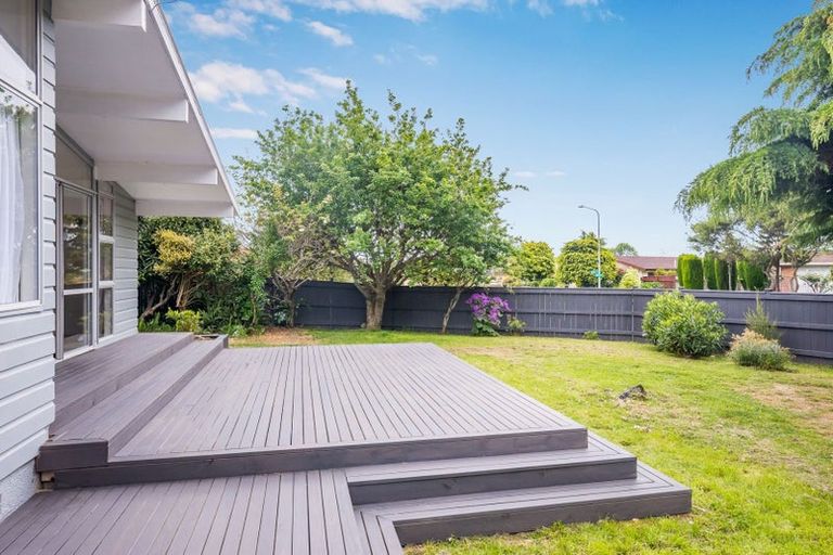 Photo of property in 32 Sylvan Avenue, Waikanae, 5036