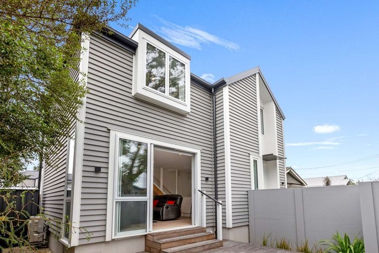 Photo of property in 1/32 Ryan Street, Phillipstown, Christchurch, 8011