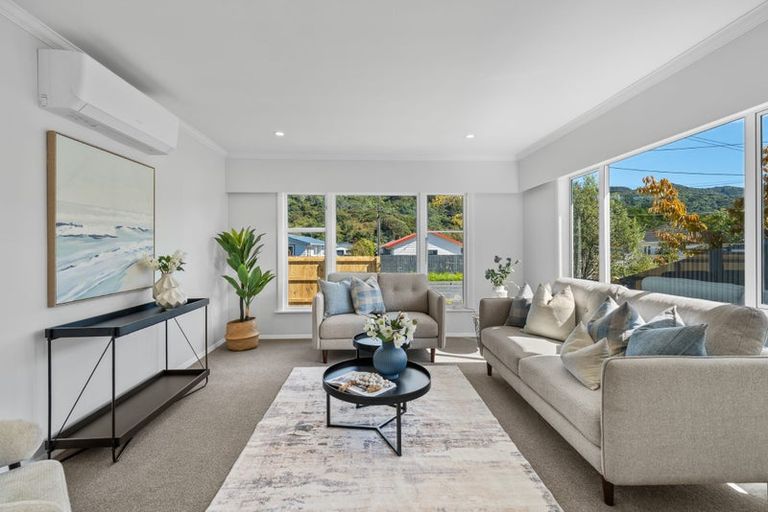 Photo of property in 32 Donnelley Drive, Wainuiomata, Lower Hutt, 5014