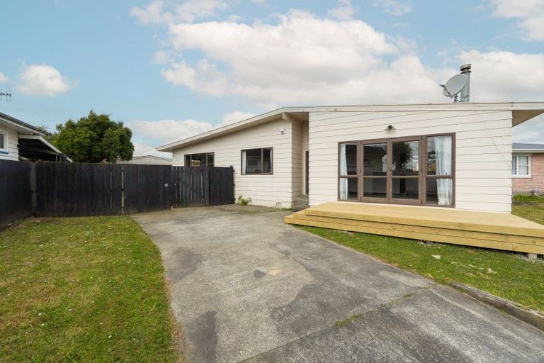 Photo of property in 9 Karamea Crescent, Kelvin Grove, Palmerston North, 4414
