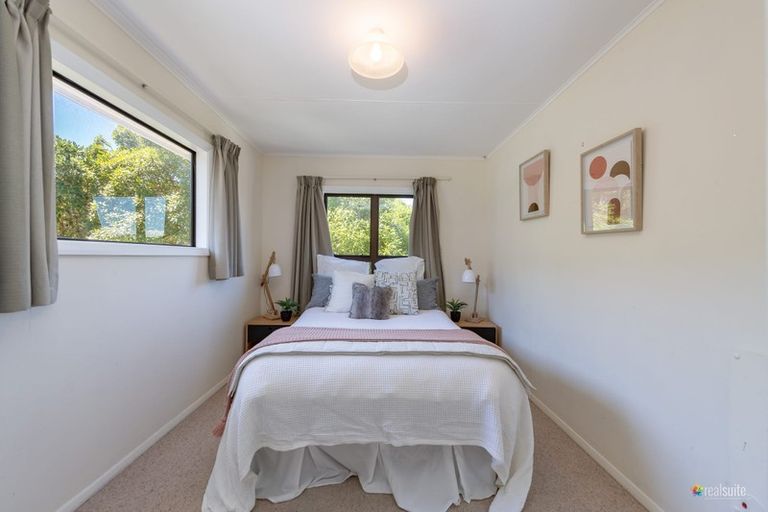 Photo of property in 11a Hillary Street, Tawa, Wellington, 5028