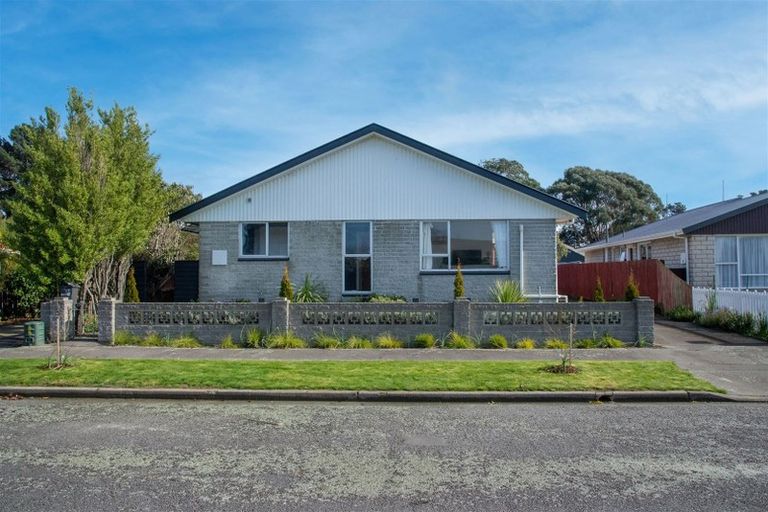 Photo of property in 1/17 Kuaka Crescent, Bromley, Christchurch, 8062