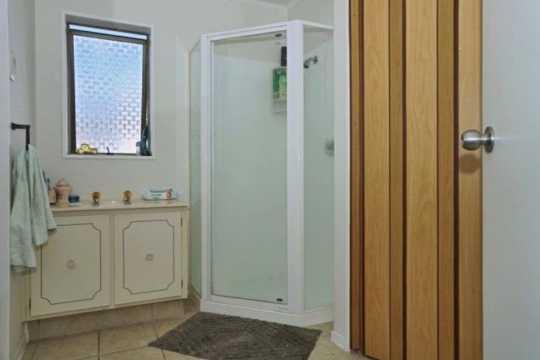 Photo of property in 40 Dunlop Road, Te Puke, 3119