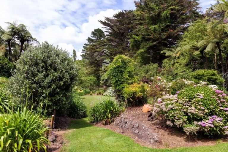 Photo of property in 73c Heta Road, Highlands Park, New Plymouth, 4312