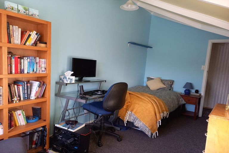 Photo of property in 18 Seaview Terrace, Mount Albert, Auckland, 1025