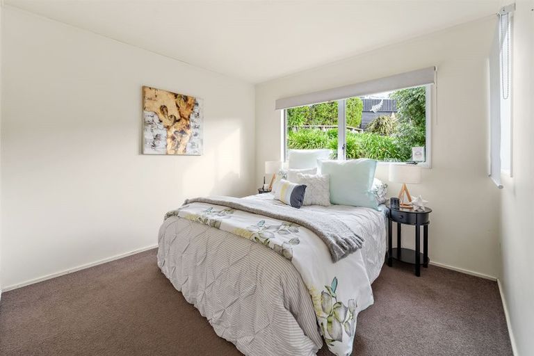 Photo of property in 53 Elliston Crescent, Stanmore Bay, Whangaparaoa, 0932