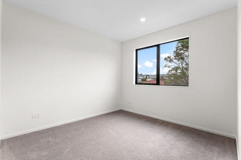 Photo of property in 3/44 Abercrombie Street, Howick, Auckland, 2014