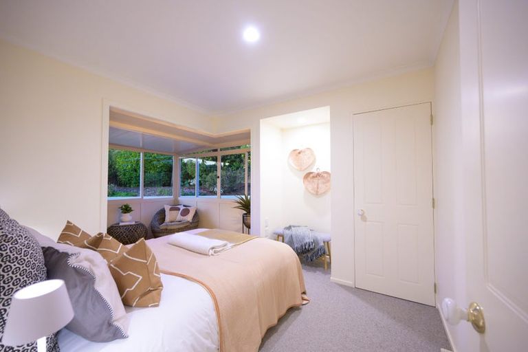 Photo of property in 6 Coutts Place, Mapua, 7005