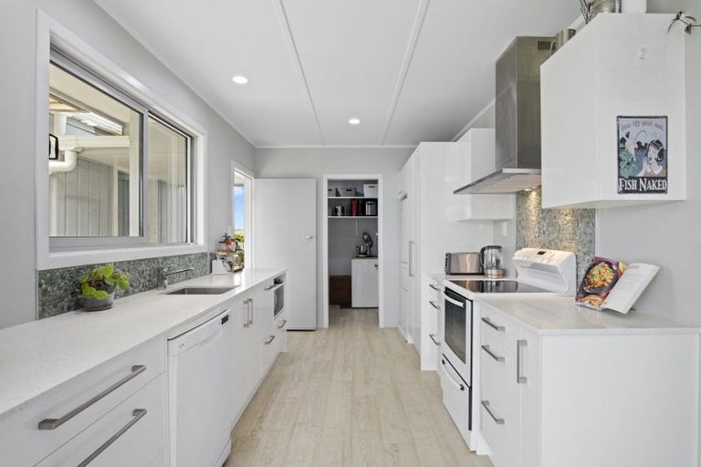 Photo of property in 27 Buckland Road, Tuakau, 2121