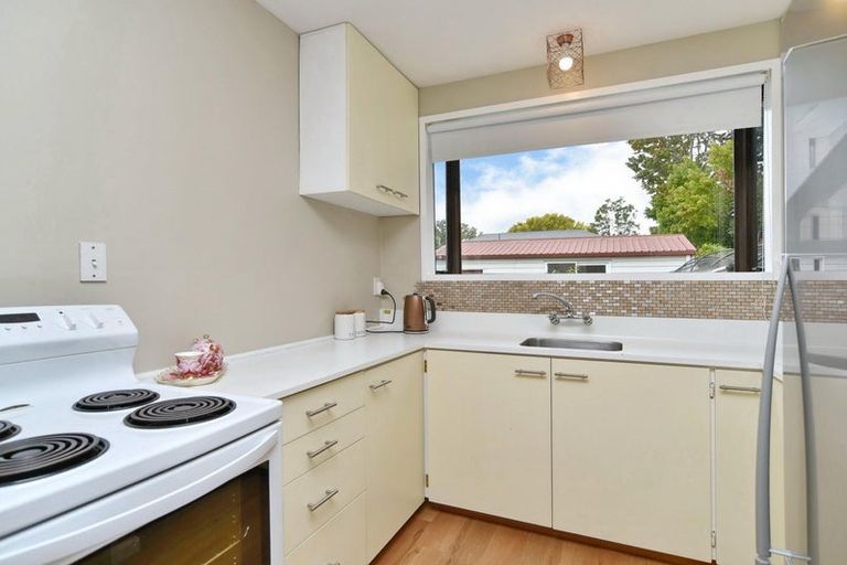 Photo of property in 1/7 Sefton Street, Belfast, Christchurch, 8051