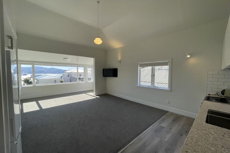 Photo of property in 2 Telford Terrace, Oriental Bay, Wellington, 6011