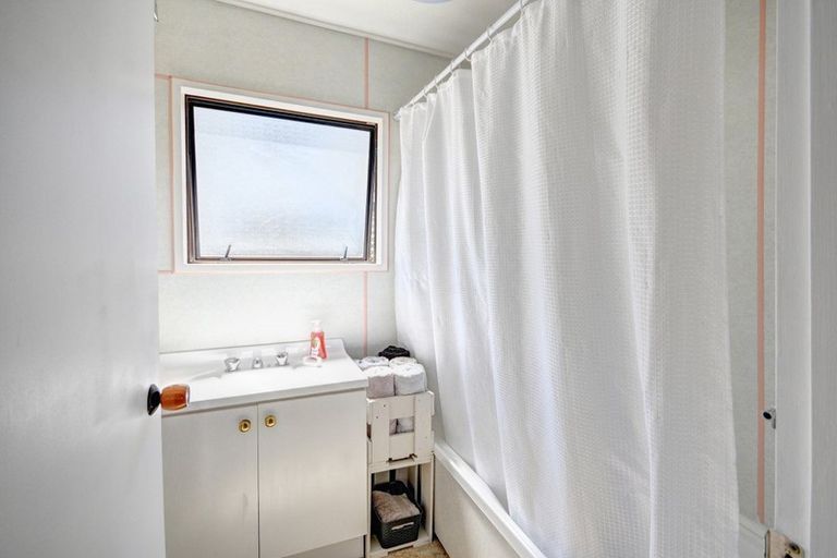 Photo of property in 6a Kowhai Street, Ravensbourne, Dunedin, 9022