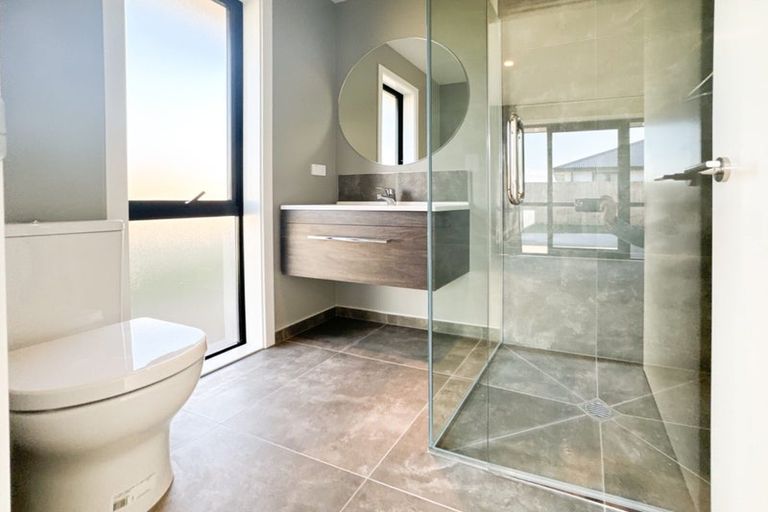 Photo of property in 7 Perks Drive, Halswell, Christchurch, 8025