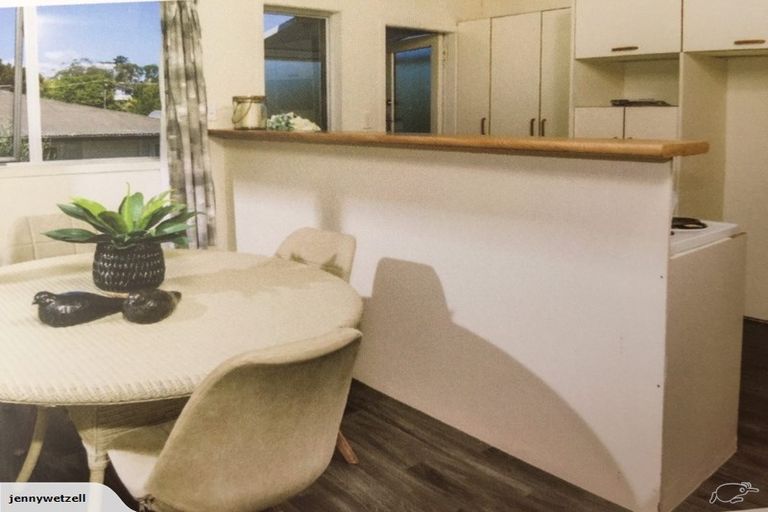 Photo of property in 2/20 Morton Avenue, Forrest Hill, Auckland, 0620