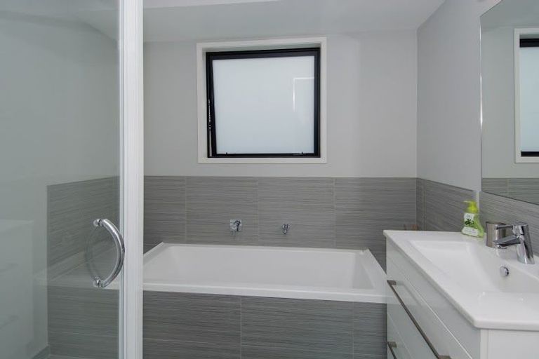 Photo of property in 28 Hebe Crescent, Papamoa Beach, Papamoa, 3118