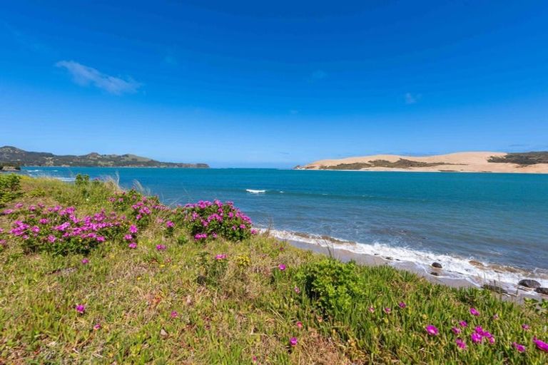 Photo of property in 106 Hokianga Harbour Drive, Opononi, Kaikohe, 0473