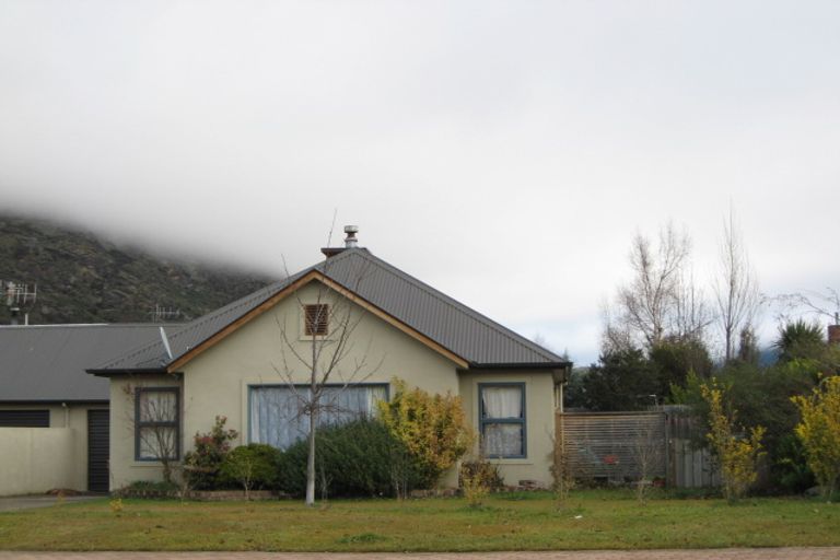 Photo of property in 26b Copper Beech Avenue, Frankton, Queenstown, 9300
