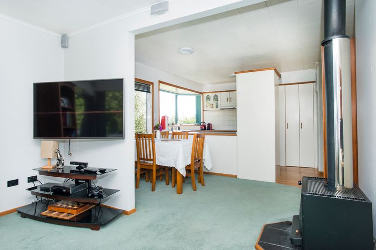 Photo of property in 9 Mason Street, Riverdale, Gisborne, 4010