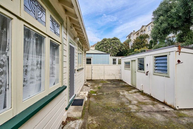Photo of property in 42 Rintoul Street, Newtown, Wellington, 6021