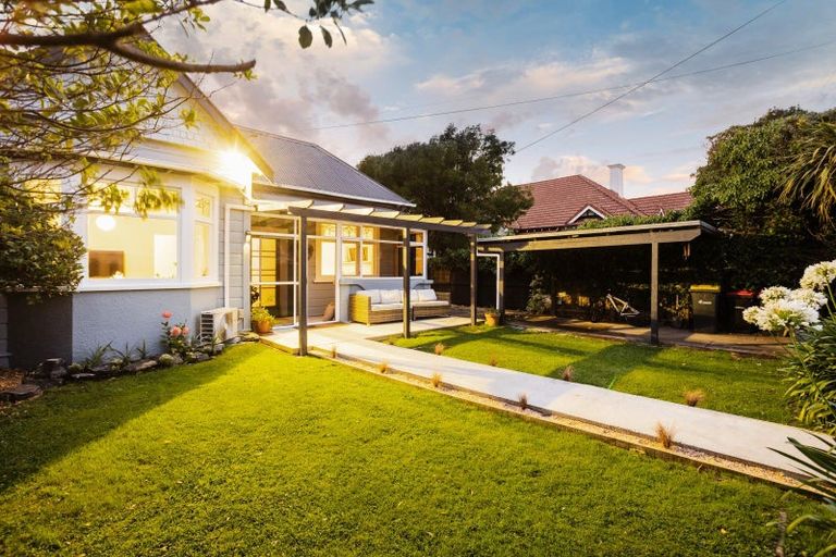 Photo of property in 50 Albert Street, Saint Clair, Dunedin, 9012