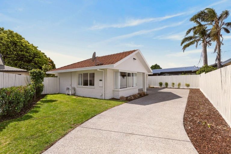 Photo of property in 7 Reef Avenue, Papamoa Beach, Papamoa, 3118
