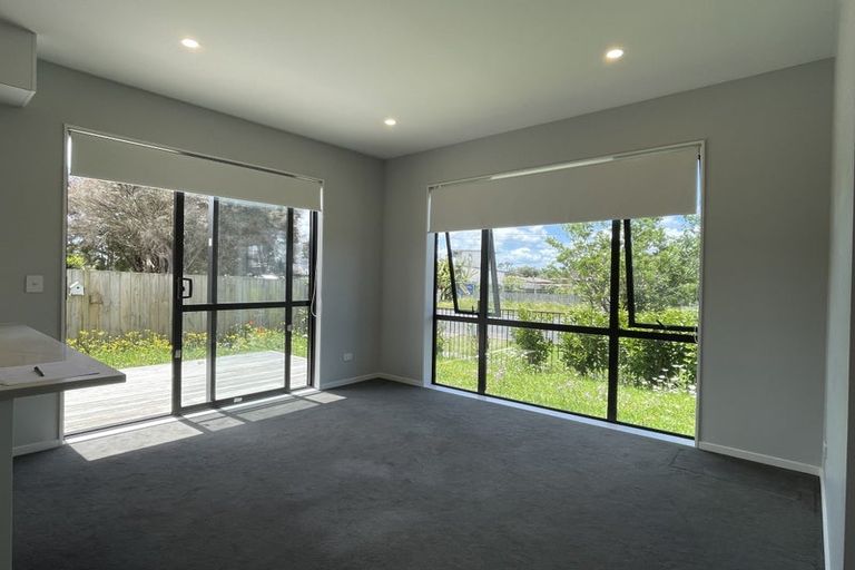 Photo of property in 1 Hanga Place, Papatoetoe, 2024