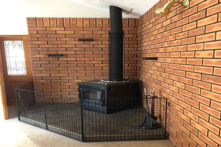 Photo of property in 22 Apsley Drive, Russley, Christchurch, 8042