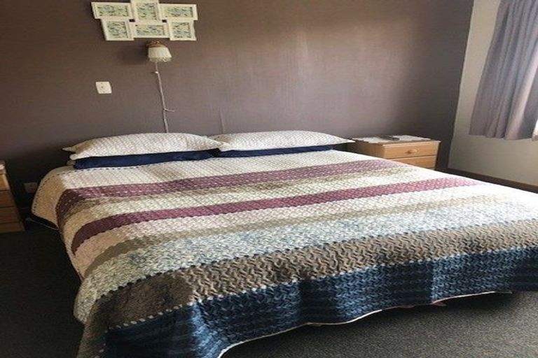 Photo of property in 9 Moana Crescent, Te Anau, 9600