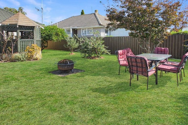 Photo of property in 11 Norbiton Road, Foxton, 4814