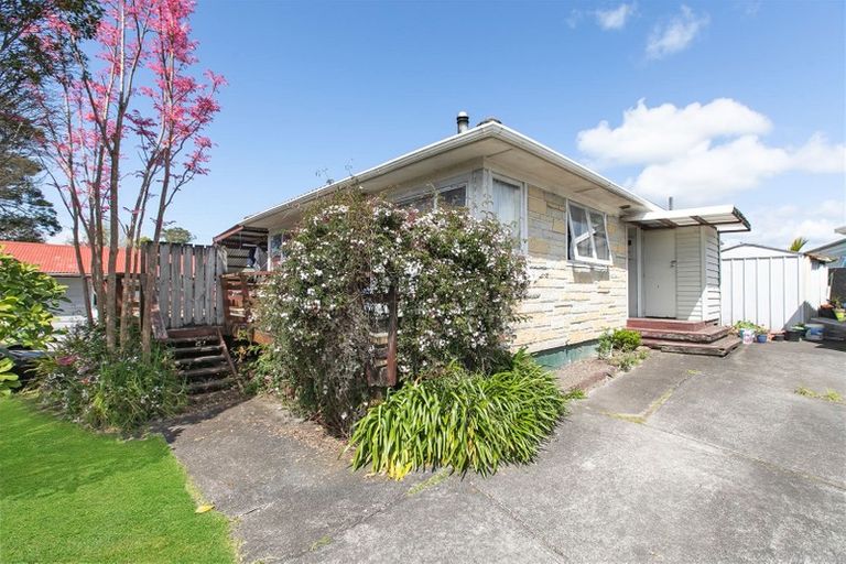 Photo of property in 7 Zodiac Street, Henderson, Auckland, 0610