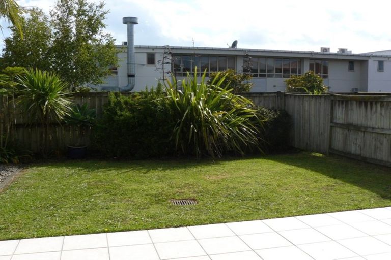 Photo of property in 9 Huntington Drive, Huntington Park, Auckland, 2013