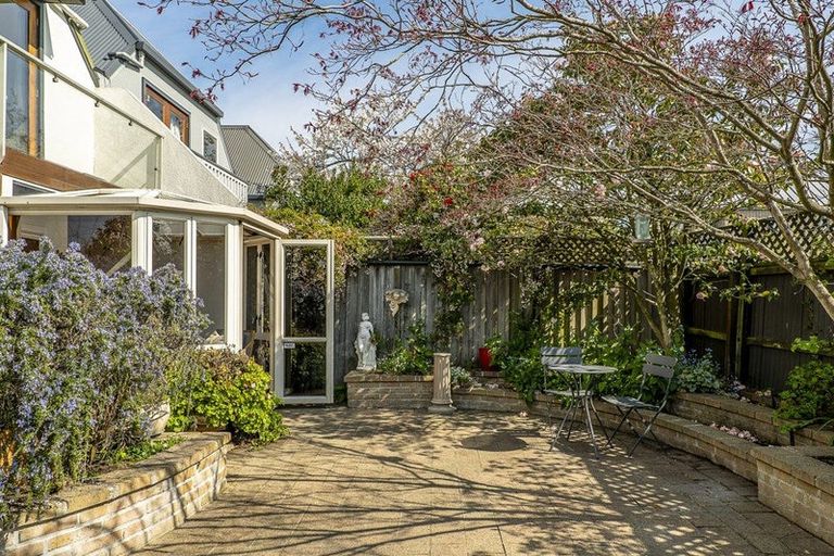 Photo of property in 1/67 Cox Street, Merivale, Christchurch, 8014