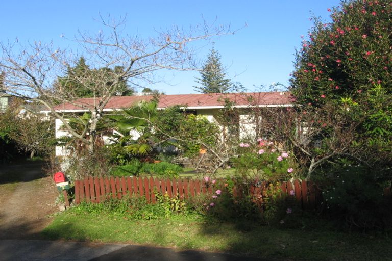 Photo of property in 5 Saint Andrews Place, Kerikeri, 0230
