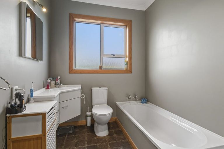 Photo of property in 23 Centennial Avenue, Milton, 9220