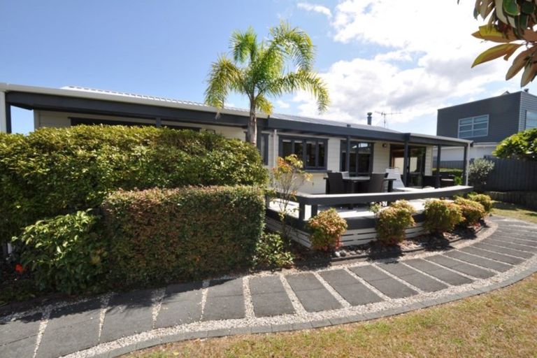 Photo of property in 8 The Dunes, Pauanui, Hikuai, 3579