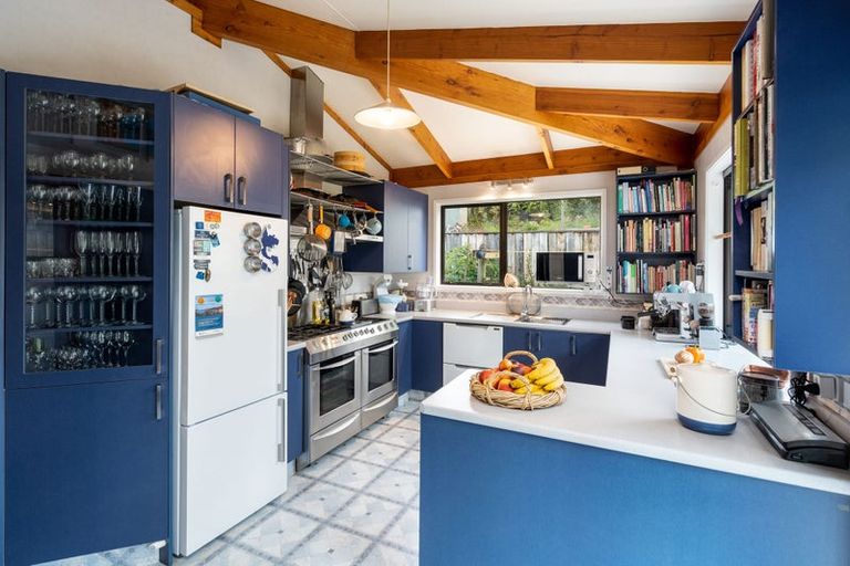 Photo of property in 32 Frances Street, Broad Bay, Dunedin, 9014